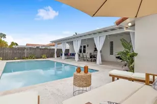 9840 SW 3rd St, Miami, FL 33174 - Photo 6