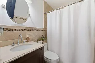 11862 NW 11th St, Pembroke Pines, FL 33026 - Photo 8