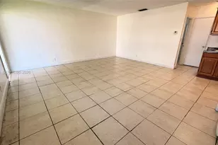 978 SW 10th Dr, Pompano Beach, FL 33060 - Photo 8