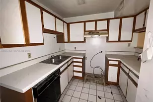 15340 SW 106th Terrace, Miami, FL 33196 - Photo 14