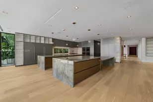 9720 W Broadview Dr, Bay Harbor Islands, FL 33154 - Photo 18