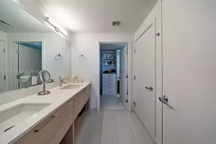 16385 Biscayne Blvd, North Miami Beach, FL 33160 - Photo 32