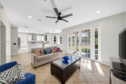 1325 Chenille Cir, Weston, FL 33327 - Photo 10
