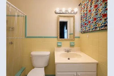 5240 SW 82nd Ave, Davie, FL 33328 - Photo 16