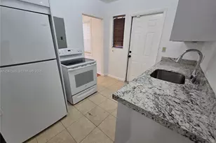 14901 NW 9th Ct, Miami, FL 33168 - Photo 12