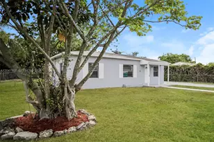 14640 Tyler St, Miami, FL 33176 - Photo 2
