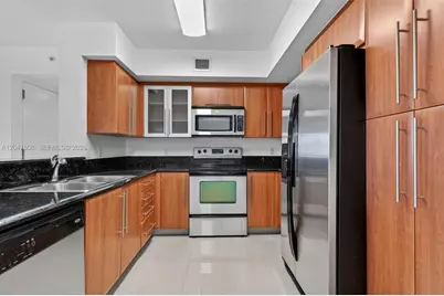3232 SW Coral Way #903, Miami, FL 33145 - Photo 14