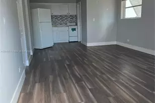 15 Esplanade Dr, Miami Springs, FL 33166 - Photo 2