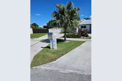 61 NW 132nd Pl #0, Miami, FL 33182 - Photo 2
