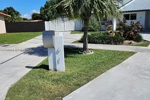 61 NW 132nd Pl, Miami, FL 33182 - Photo 2