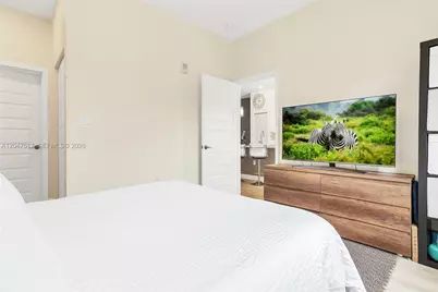 8055 NW 104th Ave #2, Doral, FL 33178 - Photo 28