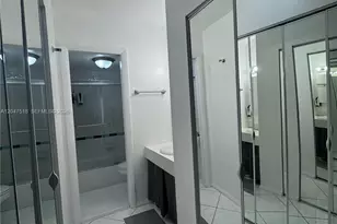 3642 NE 171 St, North Miami Beach, FL 33160 - Photo 6