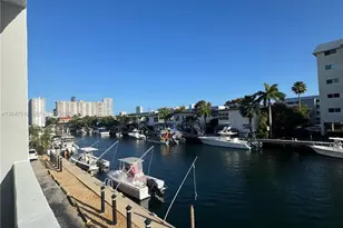 3642 NE 171 St, North Miami Beach, FL 33160 - Photo 10
