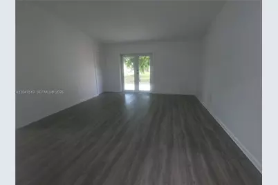 3060 NW 204th Ln, Miami Gardens, FL 33056 - Photo 4