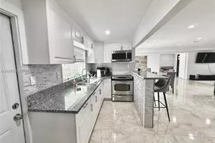 947 NE 149th St, Miami, FL 33161 - Photo 8