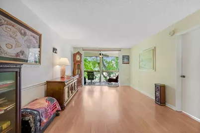 7000 NW 17th St #303, Plantation, FL 33313 - Photo 8