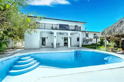20200 NE 14th Ave, Miami, FL 33179 - Photo 4