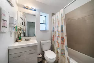 20200 NE 14th Ave, Miami, FL 33179 - Photo 32