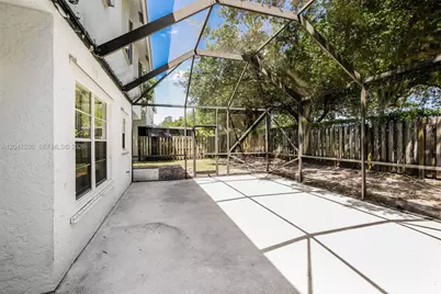 3232 NW 121st Ave, Sunrise, FL 33323 - Photo 14