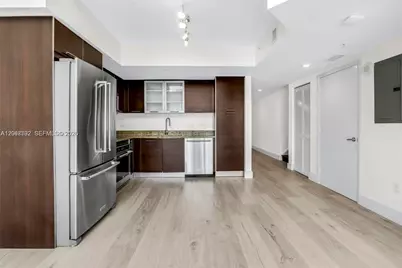 41 SE 5th St #1709, Miami, FL 33131 - Photo 4