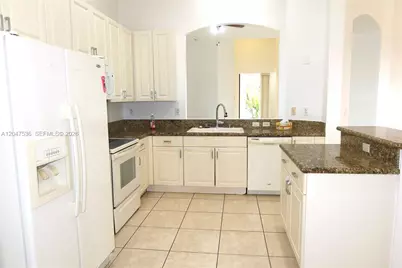 3488 NE 1st St #3488, Homestead, FL 33033 - Photo 8