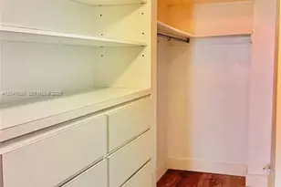 8201 Byron Ave, Miami Beach, FL 33141 - Photo 20