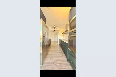 8201 Byron Ave #501, Miami Beach, FL 33141 - Photo 1