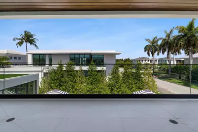 1099 NE 4th Ave, Boca Raton, FL 33432 - Photo 56