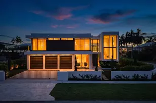 1099 NE 4th Ave, Boca Raton, FL 33432 - Photo 4