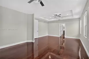 12410 SW 1st St, Plantation, FL 33325 - Photo 28