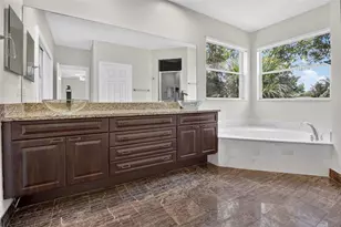 12410 SW 1st St, Plantation, FL 33325 - Photo 30