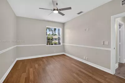 12410 SW 1st St, Plantation, FL 33325 - Photo 40