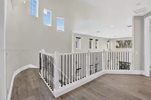 12410 SW 1st St, Plantation, FL 33325 - Photo 42