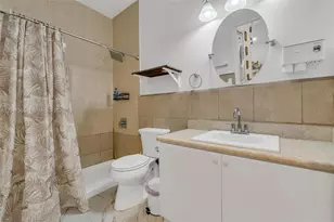 17820 NW 73rd Ave, Hialeah, FL 33015 - Photo 12