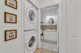 17820 NW 73rd Ave, Hialeah, FL 33015 - Photo 22