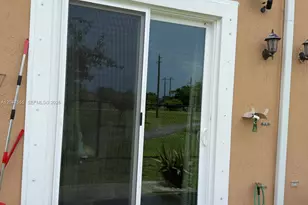 17820 NW 73rd Ave, Hialeah, FL 33015 - Photo 18