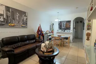 17820 NW 73rd Ave, Hialeah, FL 33015 - Photo 8
