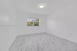 215 SW 117th Terrace, Pembroke Pines, FL 33025 - Photo 32