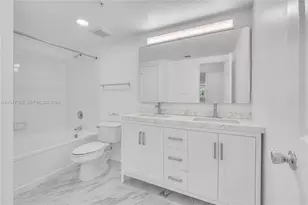 215 SW 117th Terrace, Pembroke Pines, FL 33025 - Photo 30