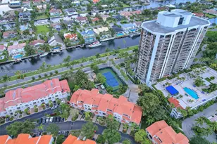 21391 Marina Cove Cir, Aventura, FL 33180 - Photo 52