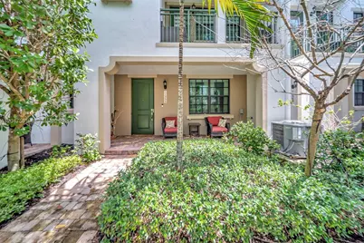 11355 SW 14th St, Pembroke Pines, FL 33025 - Photo 4