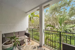 11355 SW 14th St, Pembroke Pines, FL 33025 - Photo 10
