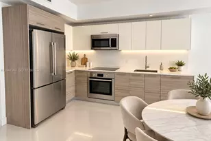 1300 Brickell Bay Dr, Miami, FL 33131 - Photo 6