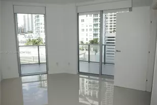1300 Brickell Bay Dr, Miami, FL 33131 - Photo 4