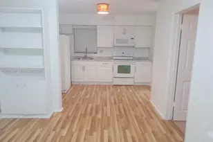 915 NE 16th Terrace, Fort Lauderdale, FL 33304 - Photo 4