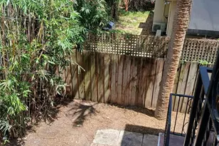 915 NE 16th Terrace, Fort Lauderdale, FL 33304 - Photo 8
