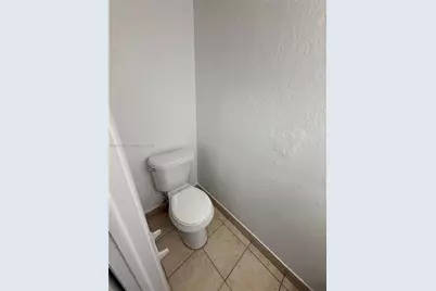 1305 W 53rd St #406, Hialeah, FL 33012 - Photo 8