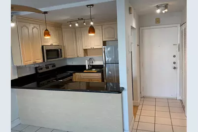1990 Marseille Dr #303, Miami Beach, FL 33141 - Photo 1