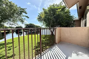 2151 NW 96th Terrace, Pembroke Pines, FL 33024 - Photo 18