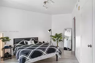 350 S Miami Ave, Miami, FL 33130 - Photo 12